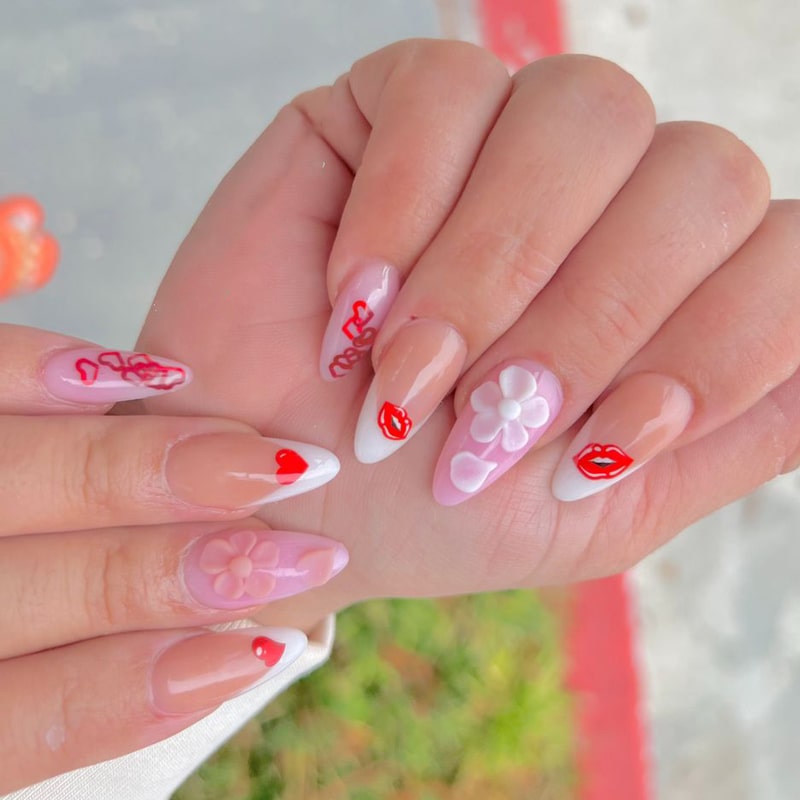 Light Concept Nails Pink Full Set Light Concept Nails Pink Full Set