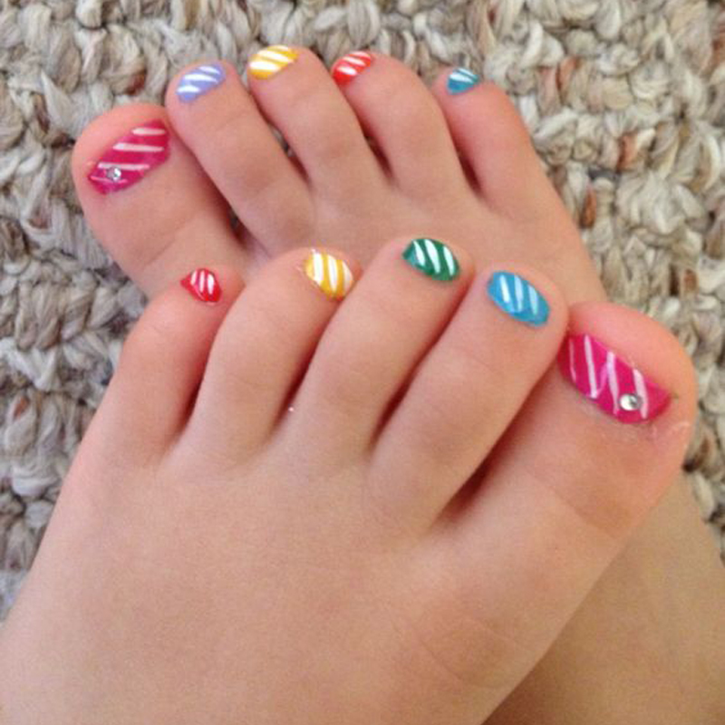 Polish Change on Toes